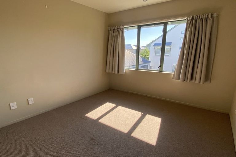 Photo of property in 3/36 Champion Street, Edgeware, Christchurch, 8013