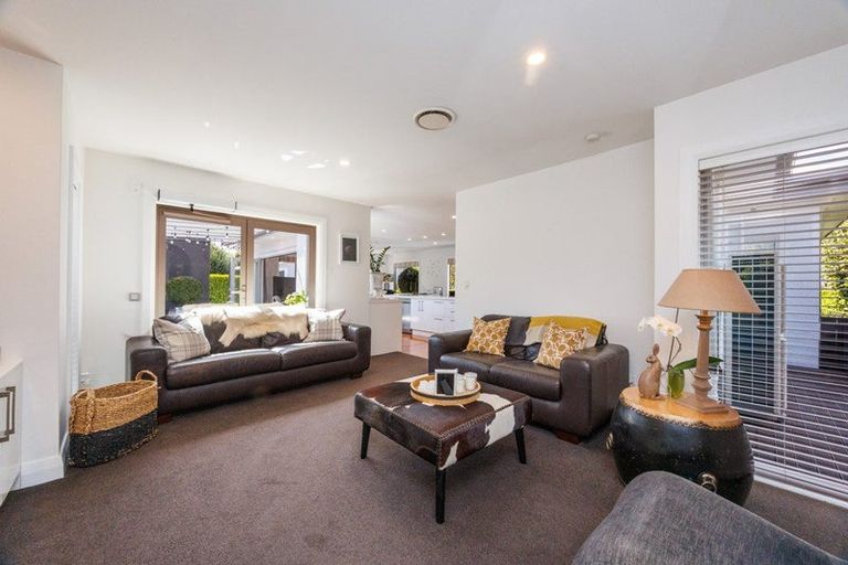 Photo of property in 92 Marne Street, Hokowhitu, Palmerston North, 4410