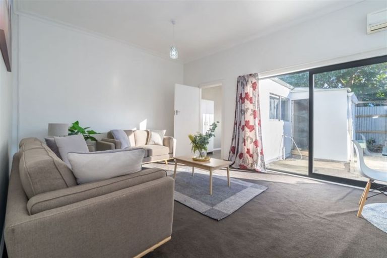 Photo of property in 12 Osmond Street, South Dunedin, Dunedin, 9012