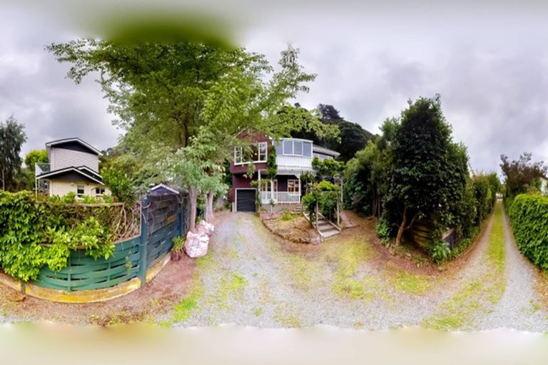 Photo of property in 451 Muritai Road, Eastbourne, Lower Hutt, 5013