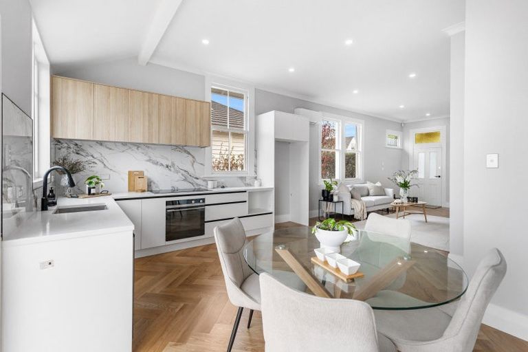 Photo of property in 94 Calliope Road, Stanley Point, Auckland, 0624