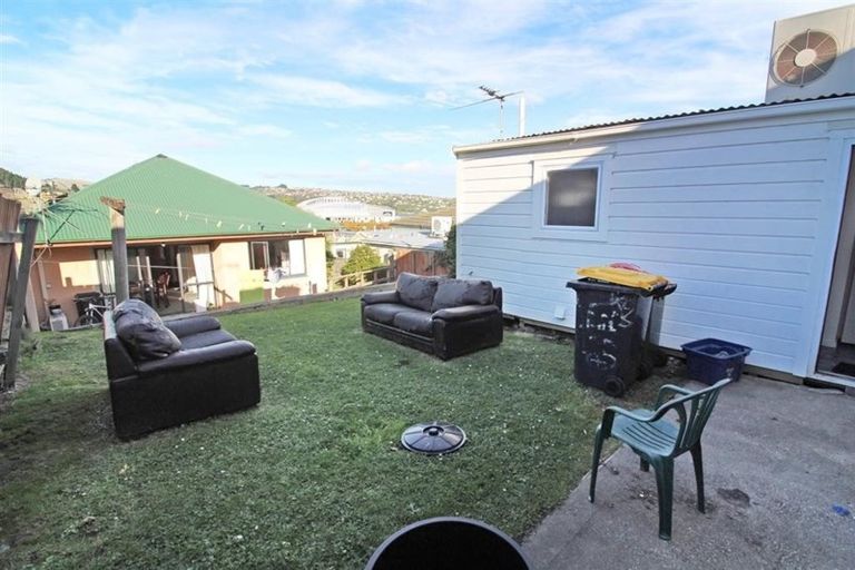 Photo of property in 1 Agnew Street, North Dunedin, Dunedin, 9016