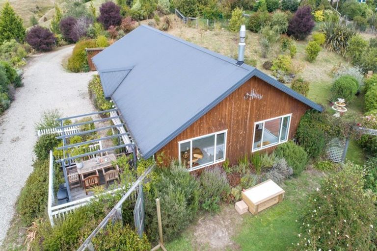 Photo of property in 130 Mytton Heights, Motueka, 7196