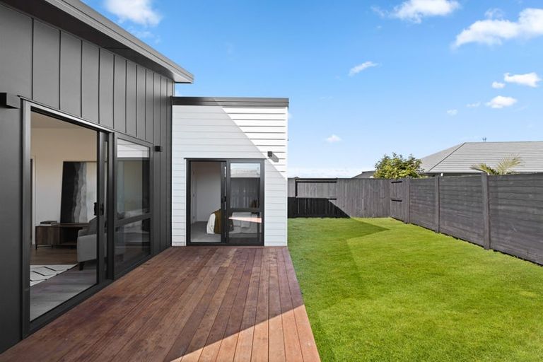 Photo of property in 68 Overton Street, Rototuna North, 3210