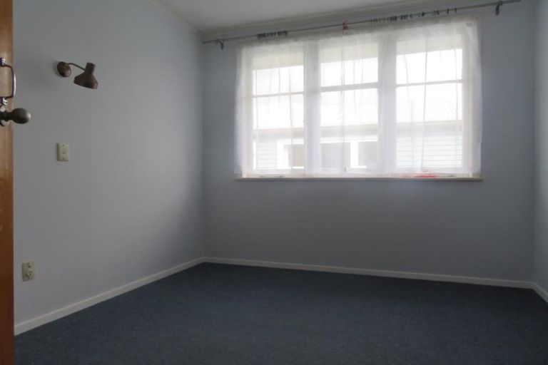 Photo of property in 213 Taita Drive, Avalon, Lower Hutt, 5011