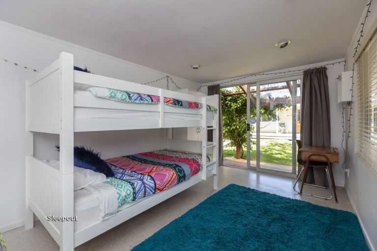 Photo of property in 29 Tui Road, Raumati Beach, Paraparaumu, 5032
