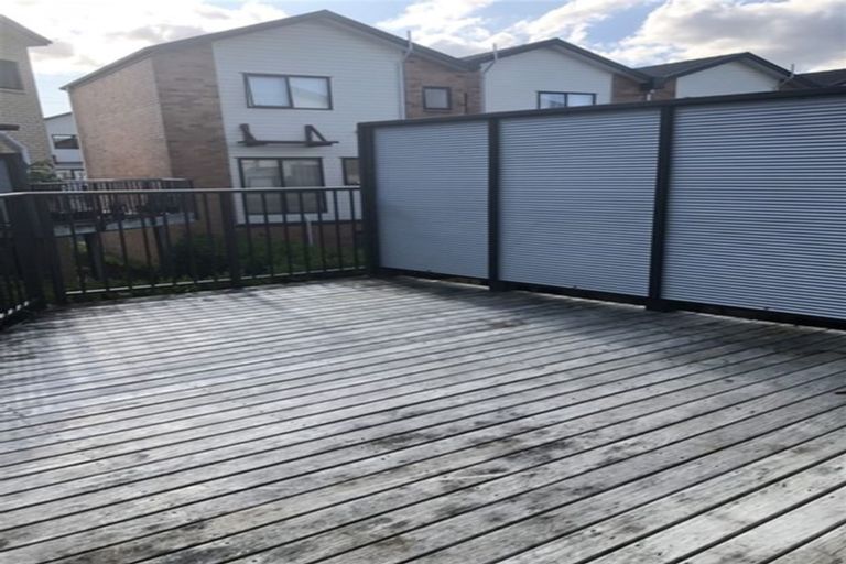 Photo of property in St Claire Village, 206/172 Mcleod Road, Te Atatu South, Auckland, 0610