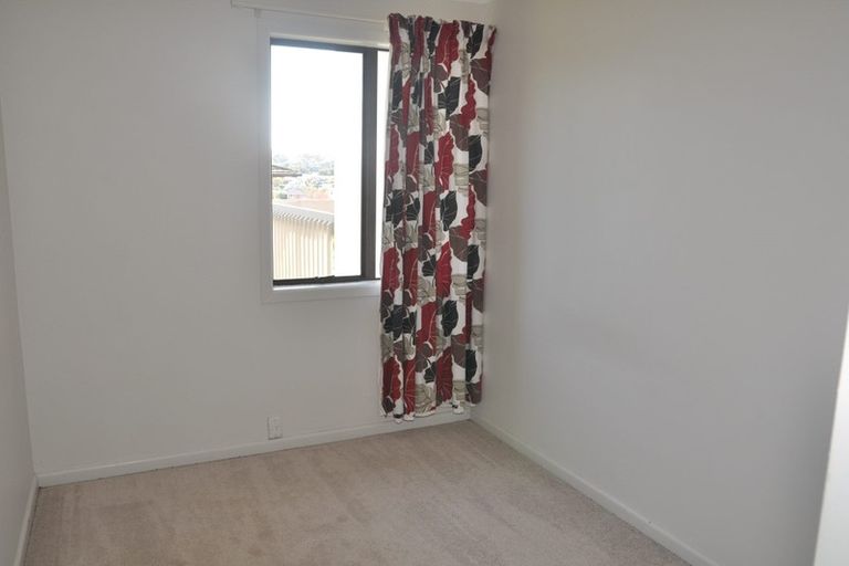 Photo of property in 1/9 Newhaven Terrace, Mairangi Bay, Auckland, 0630