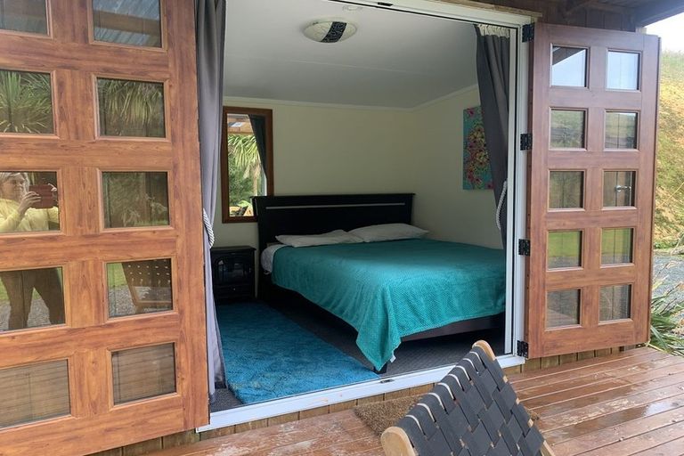 Photo of property in 1665 Matapouri Road, Matapouri, Whangarei, 0173