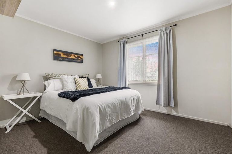 Photo of property in 97 Metcalfe Road, Ranui, Auckland, 0612