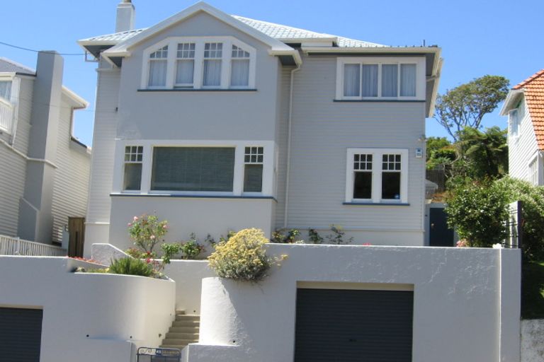 Photo of property in 45 Glen Road, Kelburn, Wellington, 6012