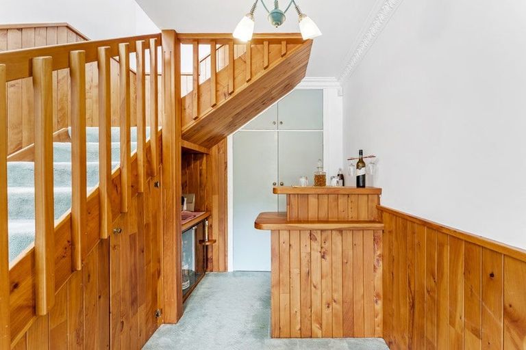 Photo of property in 8 Waiwera Road, Waiwera, Orewa, 0994