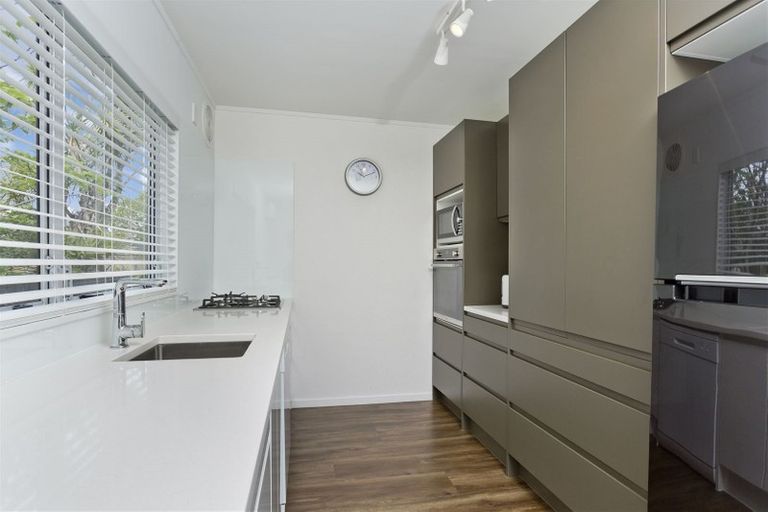 Photo of property in 2/14 Esmonde Road, Takapuna, Auckland, 0622