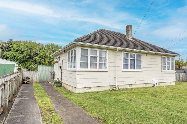 Photo of property in 57 Harper Street, Gonville, Whanganui, 4501