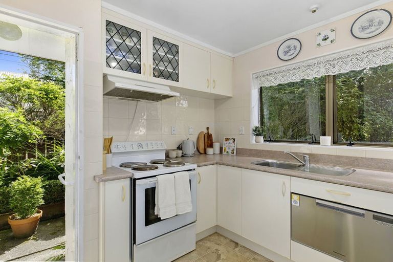 Photo of property in 1/26 Marlborough Street, Silverstream, Upper Hutt, 5019