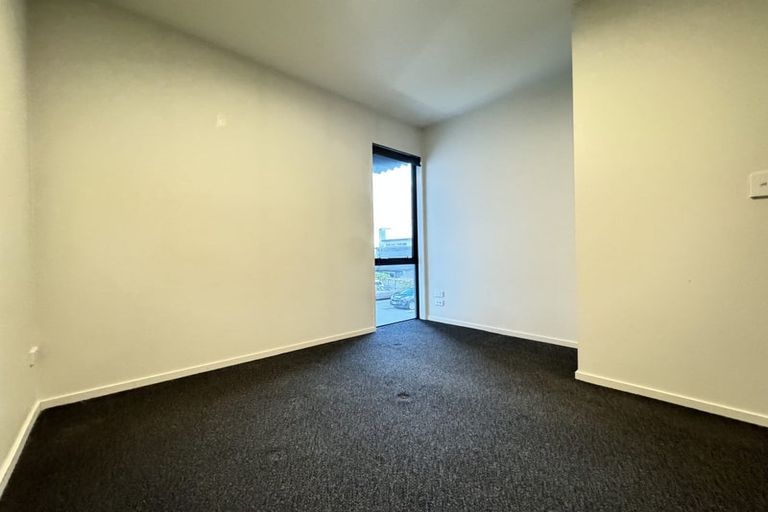 Photo of property in 4/260 Lincoln Road, Addington, Christchurch, 8024