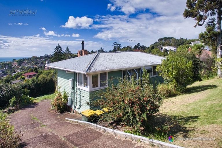 Photo of property in 545 East Coast Road, Browns Bay, Auckland, 0630