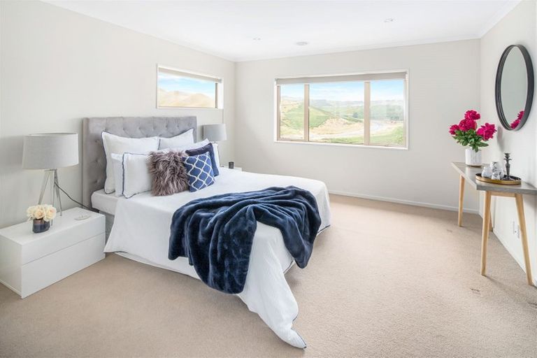 Photo of property in 60 Mauldeth Terrace, Churton Park, Wellington, 6037