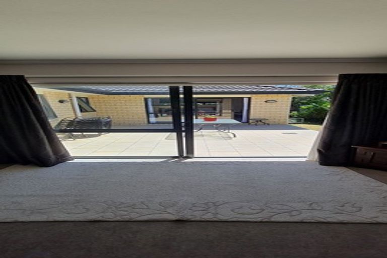 Photo of property in 22 Ranchod Terrace, Pukekohe, 2120