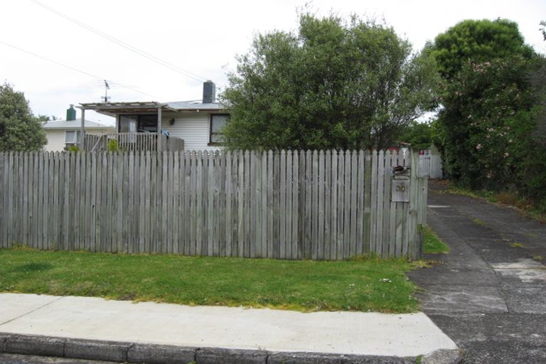Photo of property in 30 Sullivan Avenue, Mangere Bridge, Auckland, 2022