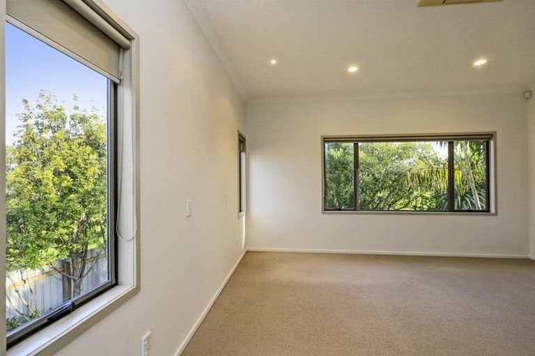 Photo of property in 1/19 Havelock Road, Havelock North, 4130