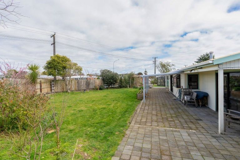 Photo of property in 1-1a Vincent Drive, Levin, 5510