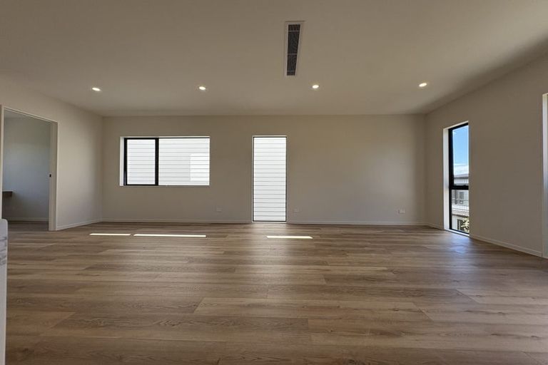 Photo of property in 14 Newhaven Terrace, Mairangi Bay, Auckland, 0630