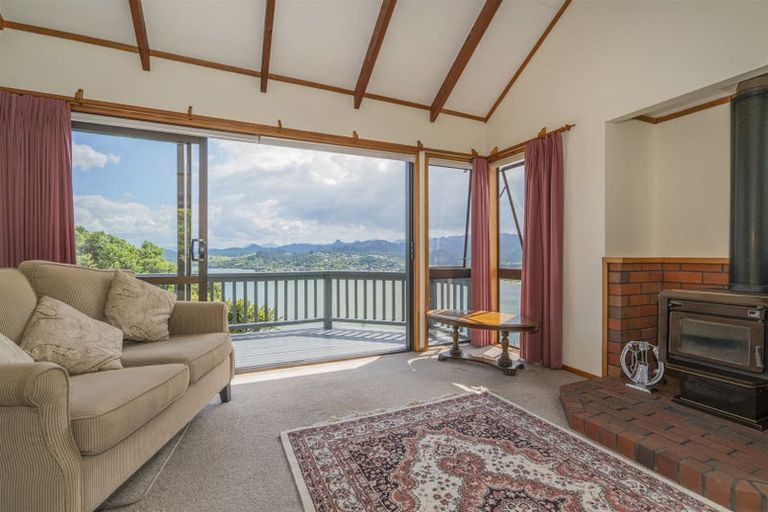 Photo of property in 4 Wiremu Road, Tairua, 3508