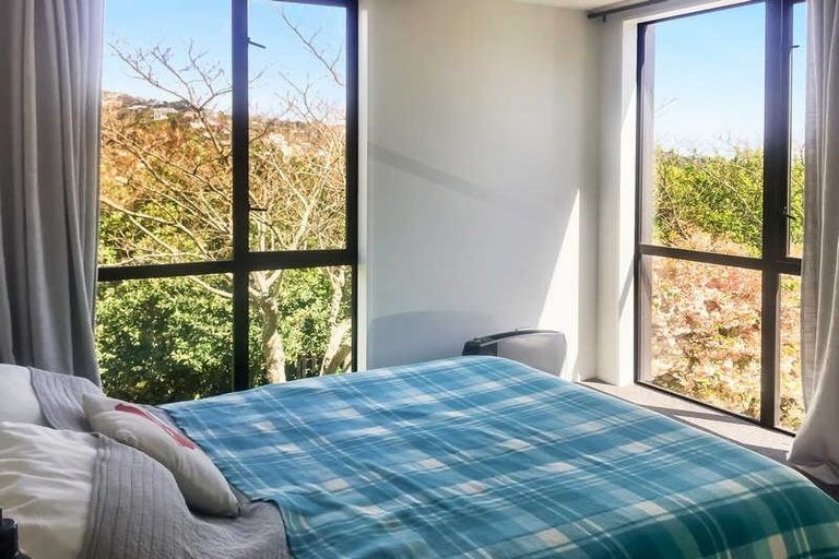 Photo of property in 18 Sunvale Terrace, Cashmere, Christchurch, 8022