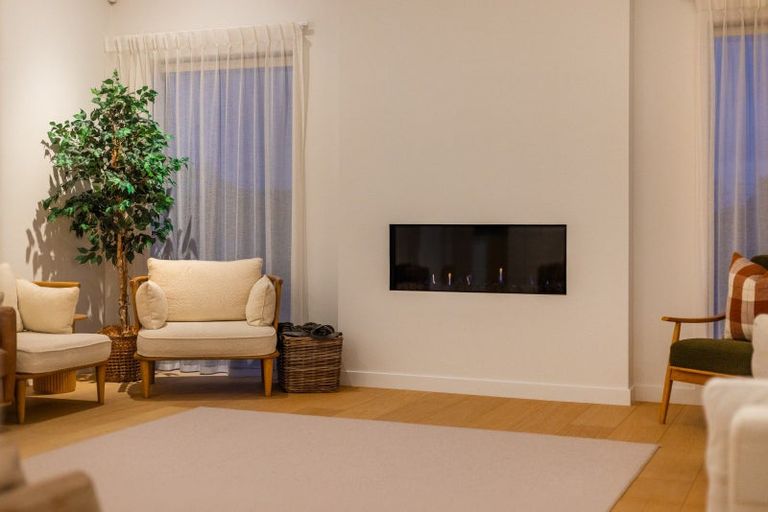 Photo of property in 24 Phoenix Palms Grove, Levin, 5510