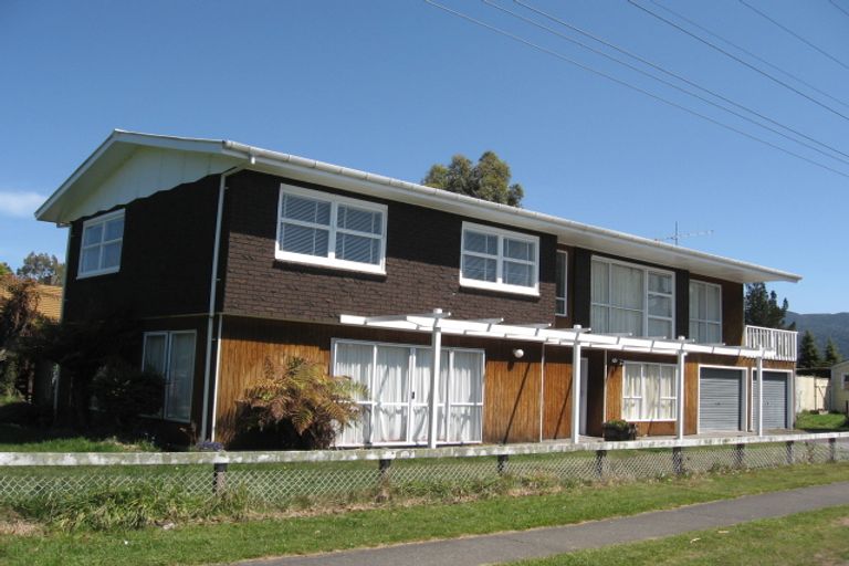 Photo of property in 7 Te Arahori Street, Turangi, 3334