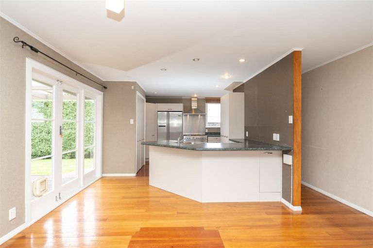 Photo of property in 83 Bryant Road, St Andrews, Hamilton, 3200