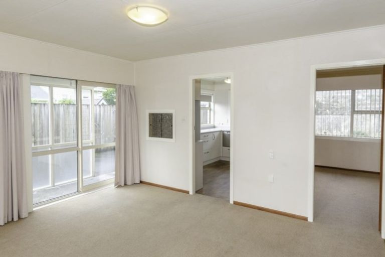 Photo of property in 5/40 Barriball Street, Fitzroy, New Plymouth, 4312