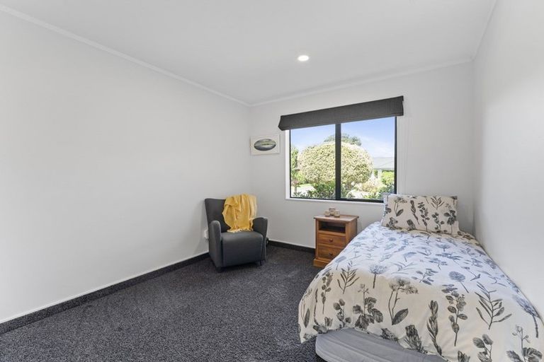 Photo of property in 75 Michael Road, Paraparaumu Beach, Paraparaumu, 5032
