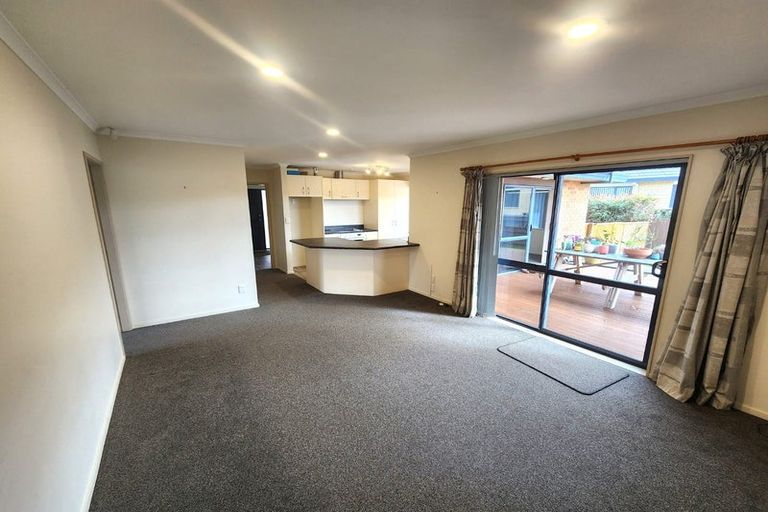 Photo of property in 45 Oteki Park Drive, Welcome Bay, Tauranga, 3112