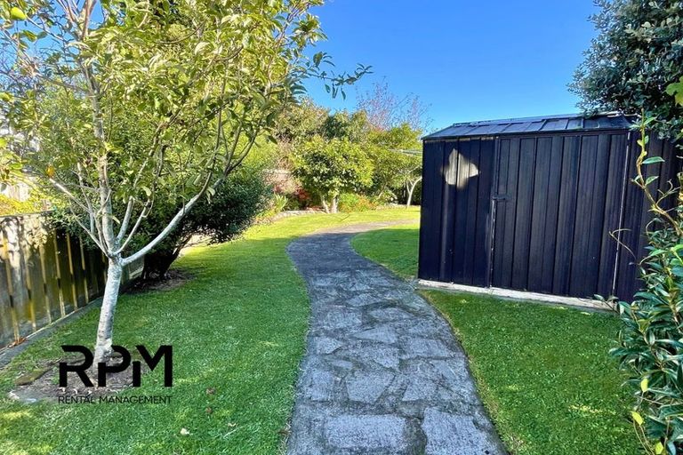 Photo of property in 92/1b South Road, Blagdon, New Plymouth, 4310