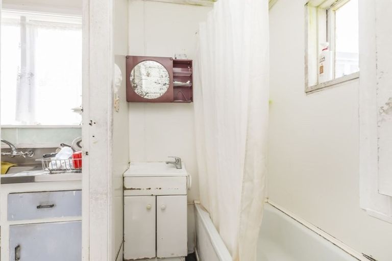 Photo of property in 67 Owen Street, Newtown, Wellington, 6021