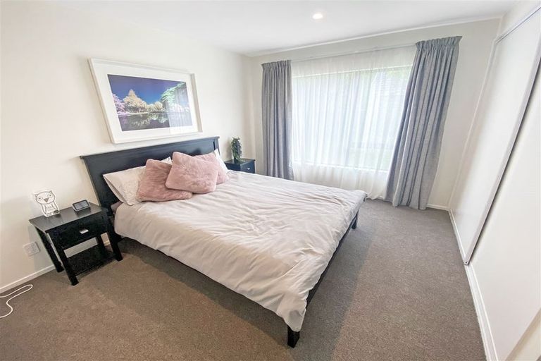 Photo of property in 54 Regency Crescent, Redwood, Christchurch, 8051