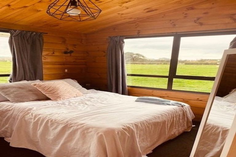 Photo of property in 396 Airfield Road, Ardmore, Papakura, 2582