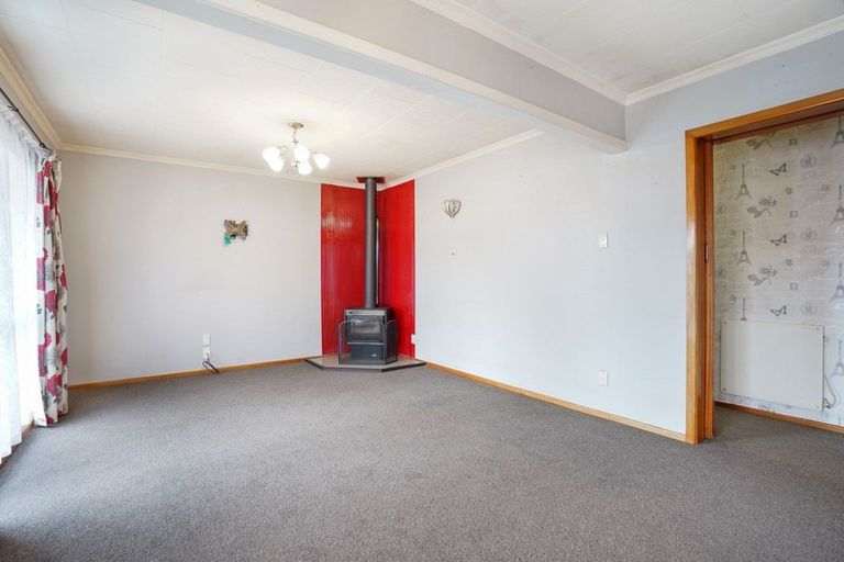 Photo of property in 14 Whittaker Street, Foxton, 4814