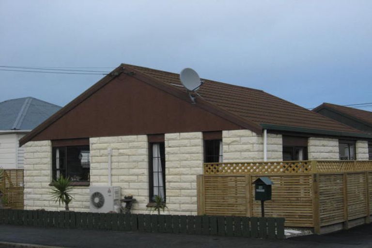 Photo of property in 5a Cashel Street, South Dunedin, Dunedin, 9012