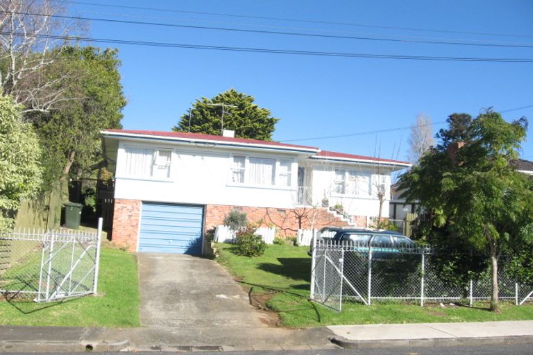 Photo of property in 20 Dreadon Road, Manurewa, Auckland, 2102
