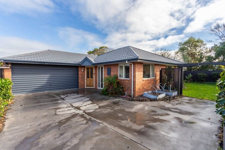 Photo of property in 14a Leistrella Road, Hoon Hay, Christchurch, 8025