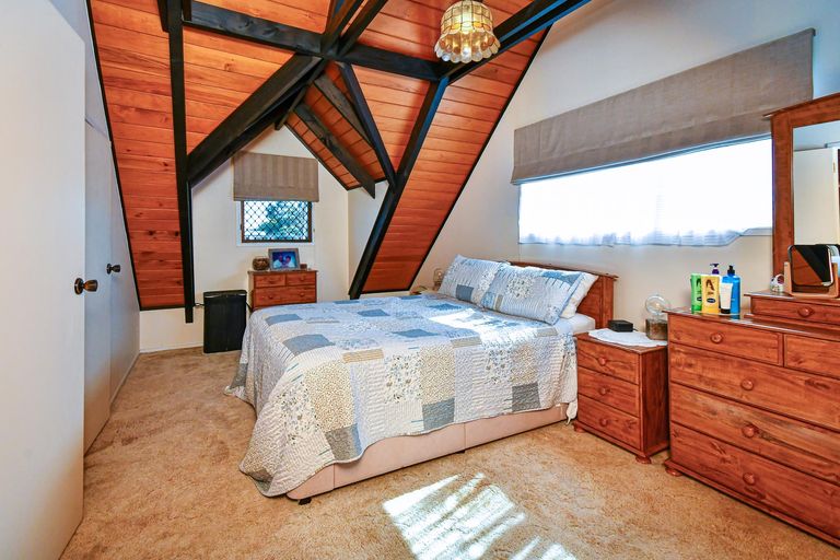 Photo of property in 1/24 Victoria Road, Papatoetoe, Auckland, 2025