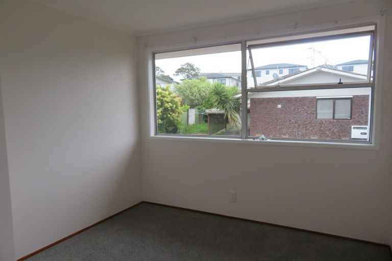 Photo of property in 4171a Great North Road, Glen Eden, Auckland, 0602