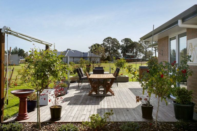 Photo of property in 172 Parekaawa Drive, Motuoapa, Turangi, 3382