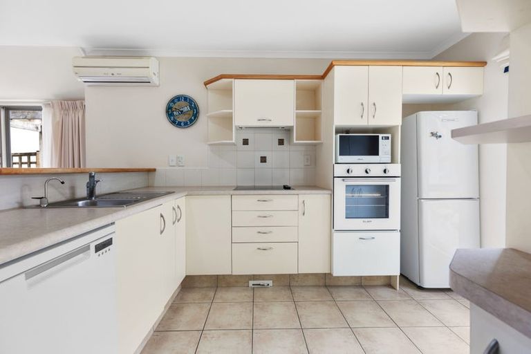 Photo of property in Seacrest, 35/200 Papamoa Beach Road, Papamoa Beach, Papamoa, 3118