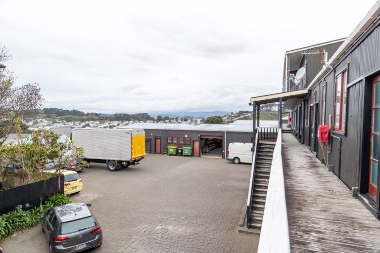 Photo of property in 2/369 Adelaide Road, Newtown, Wellington, 6021