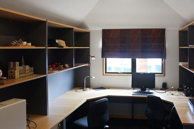 Photo of property in 50 Chateau Drive, Burnside, Christchurch, 8053