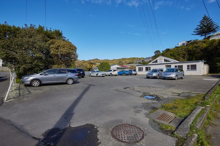 Photo of property in 50 Phillip Street, Johnsonville, Wellington, 6037